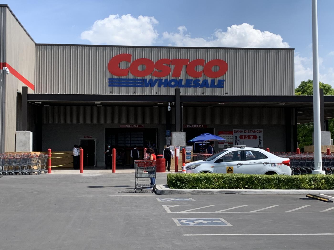 Tras seis días de suspensión la tienda Costco fue reabierta al público