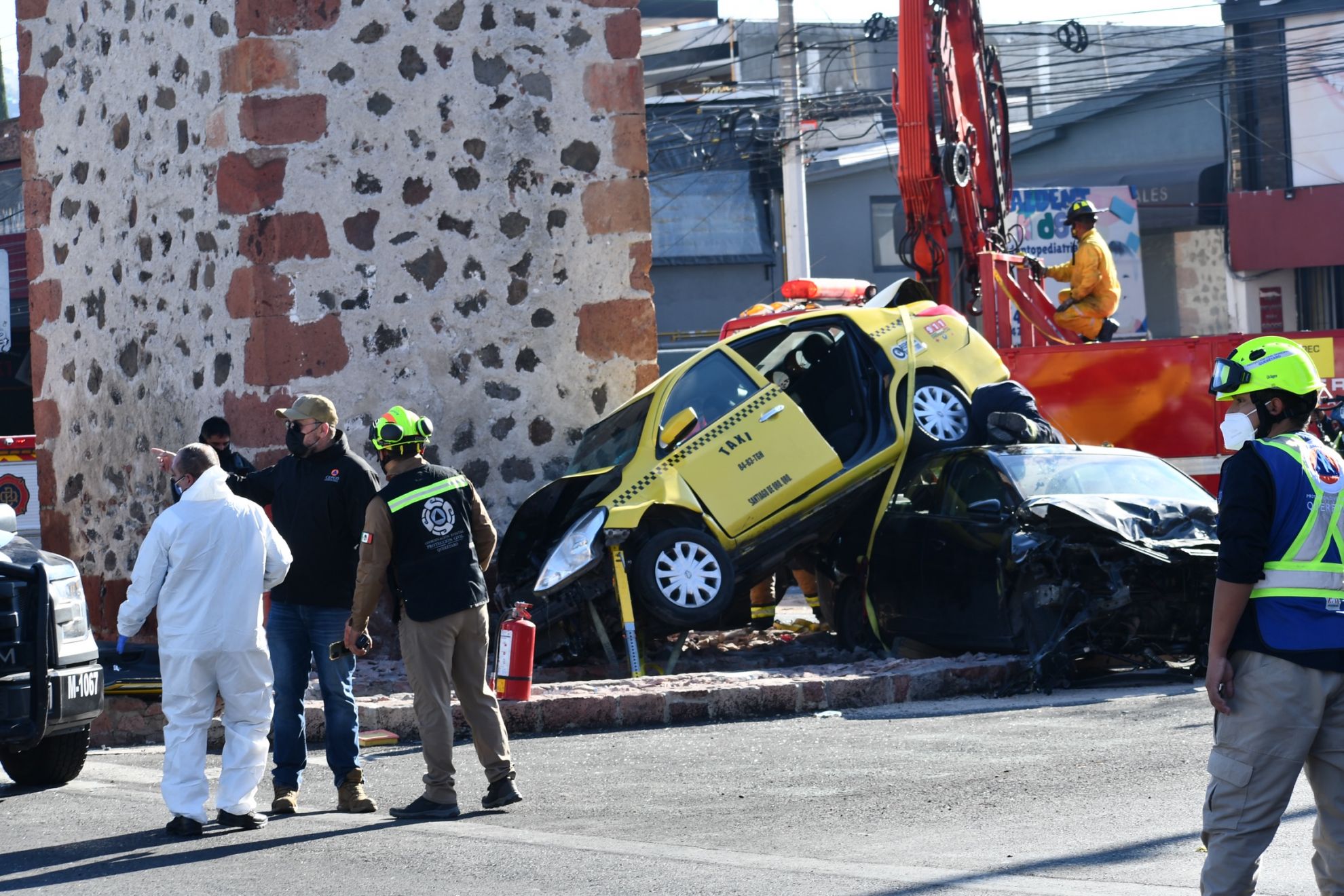 Una persona sin vida y seis lesionados, saldo de fuerte accidente en ...