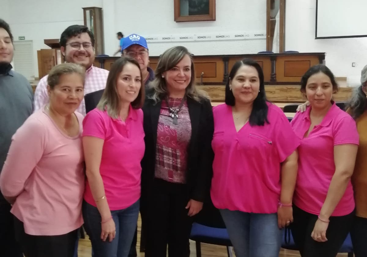 Silvia Amaya Recibe Constancia Como Rectora Electa - El Queretano