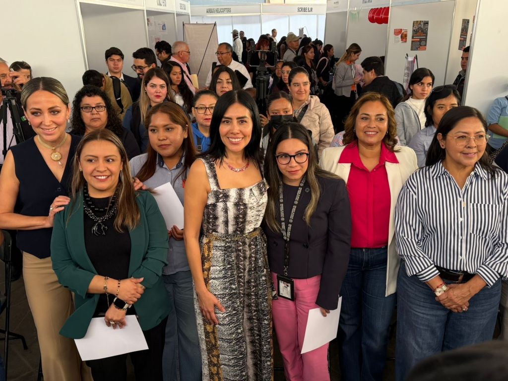 Realizan Feria de Empleo Nacional para las Mujeres en San Juan del Río ...
